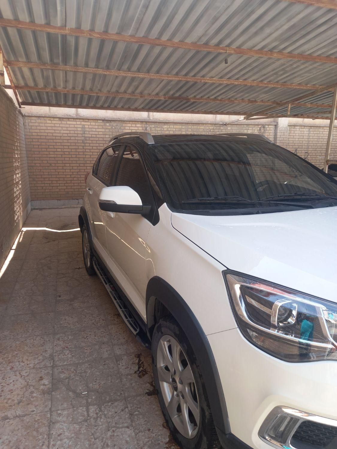 ام وی ام X22 دنده ای اسپرت لاکچری - 2022