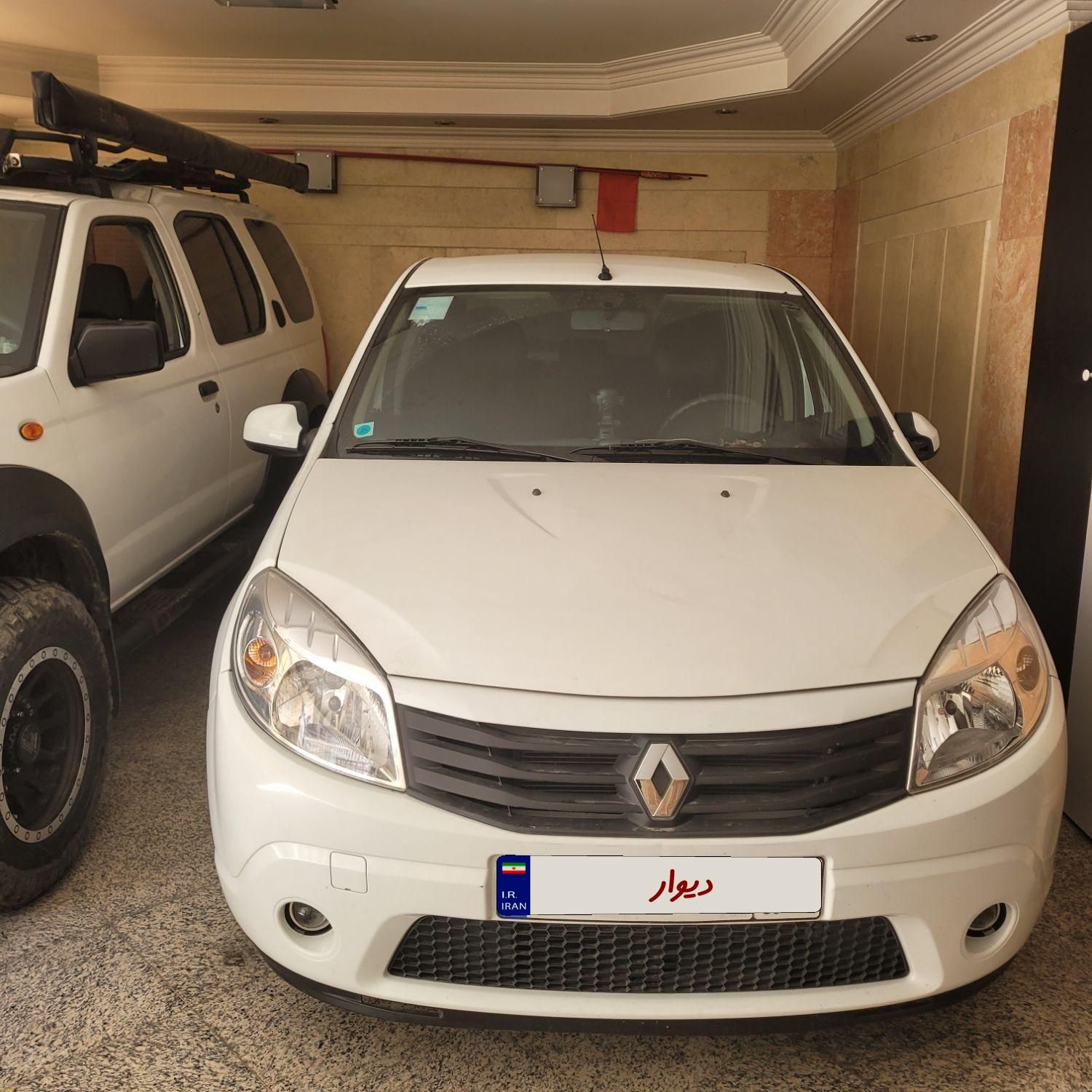 خودرو رنو، ساندرو آگهی ann_18270956