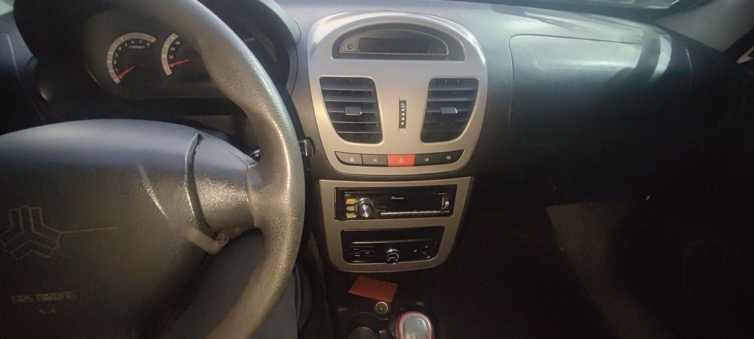 کوییک R دنده‌ای - 1400