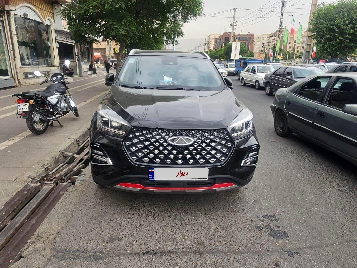 ام وی ام X55 پرو اکسلنت - 2023