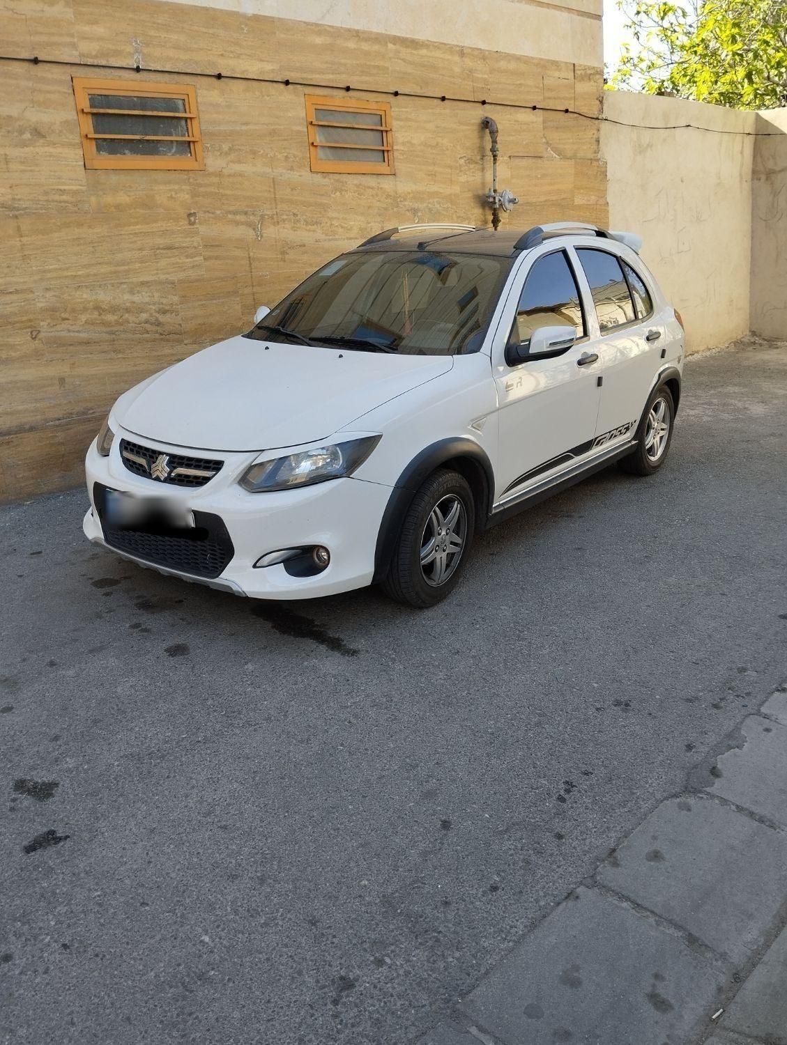 خودرو کوییک، R آگهی ann_18272633