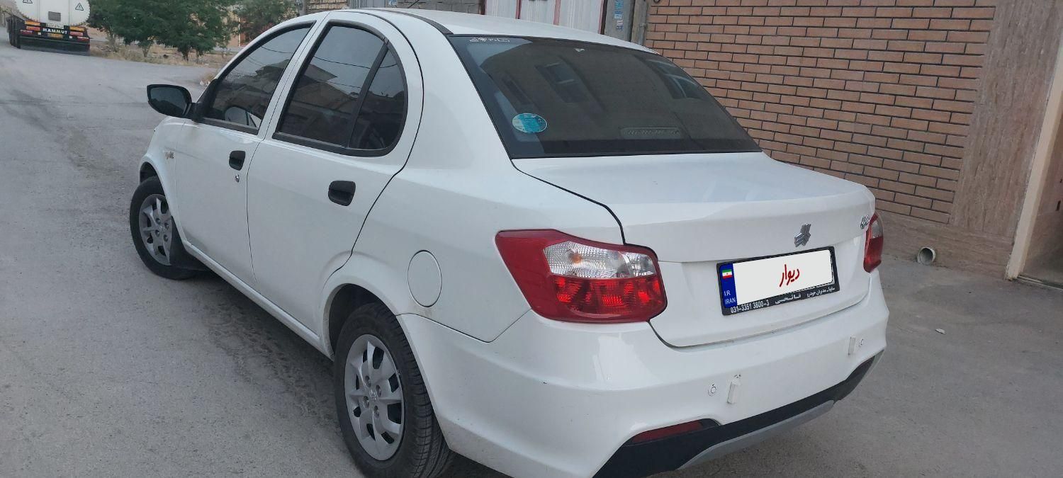 ساینا S دنده ای بنزینی - 1402