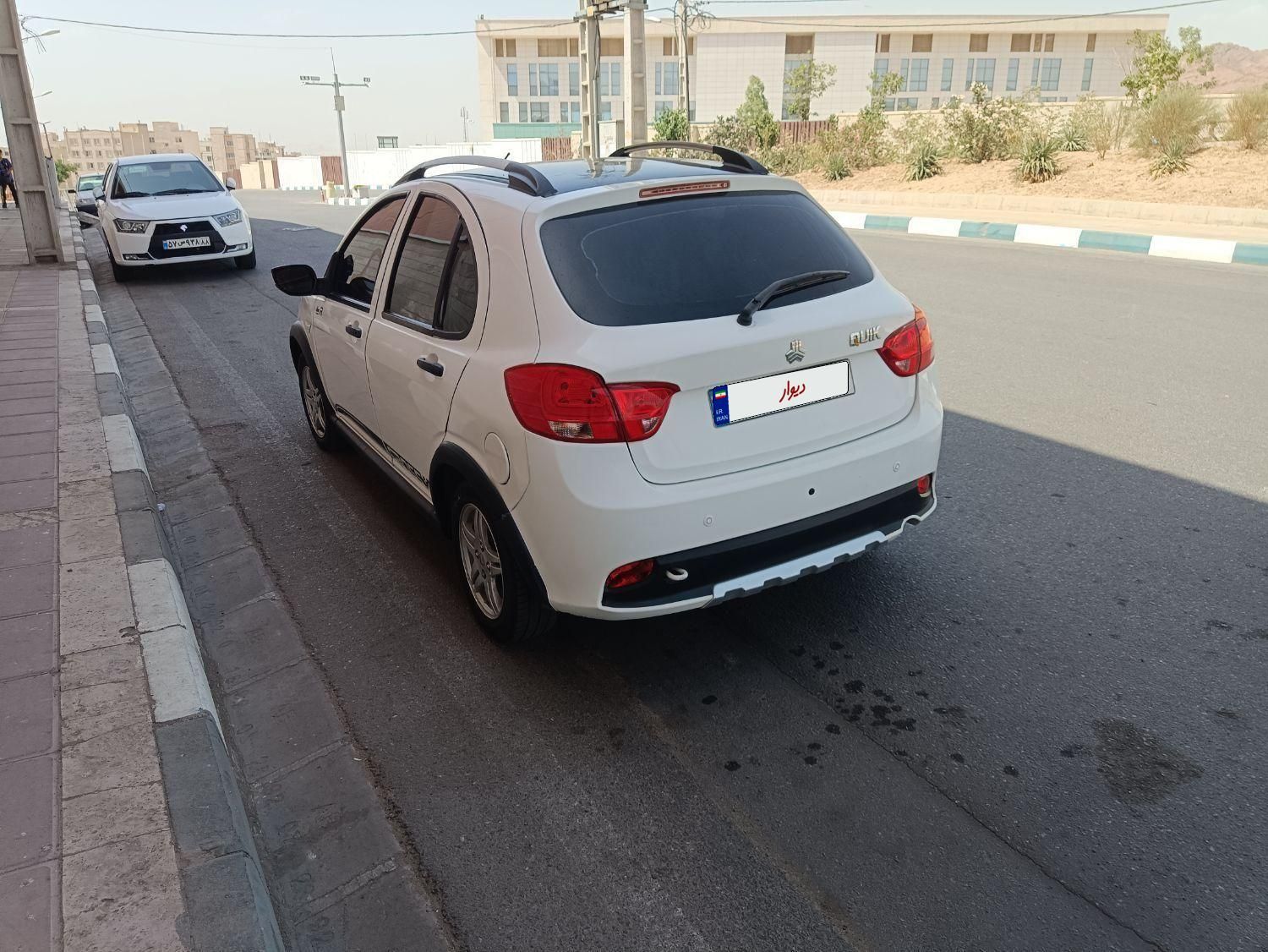 کوییک R دنده‌ای - 1399