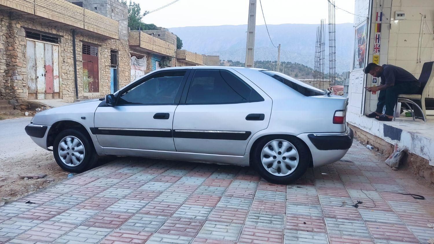 سیتروئن زانتیا X - 2004