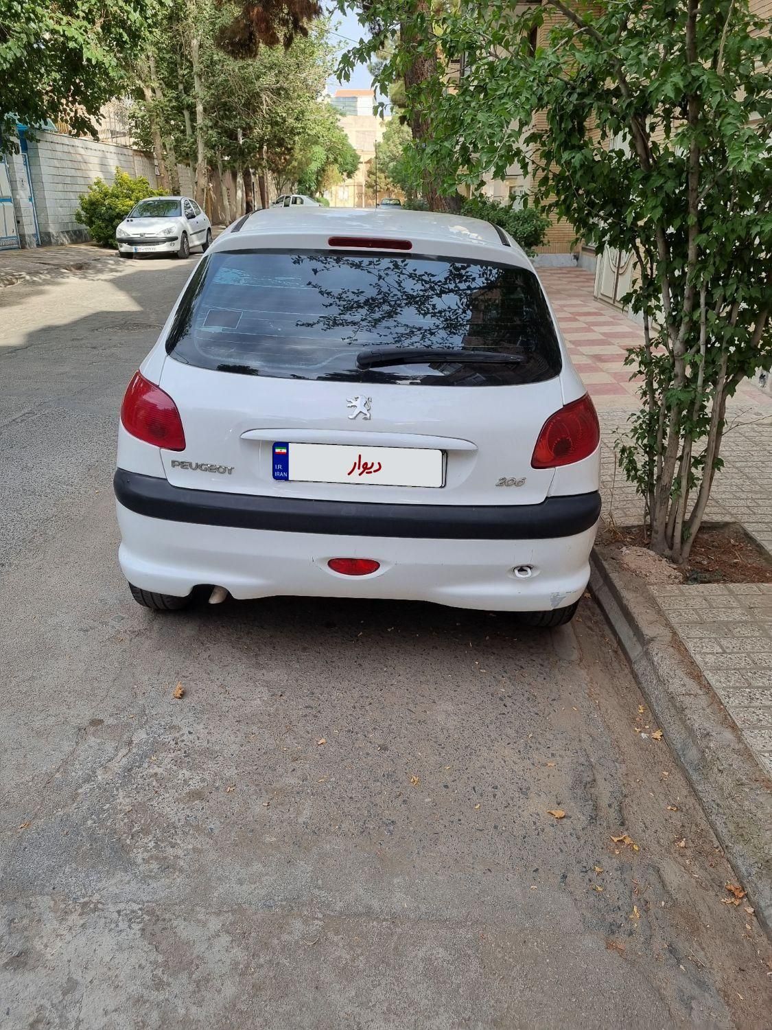پژو 206 تیپ 6 - 1390