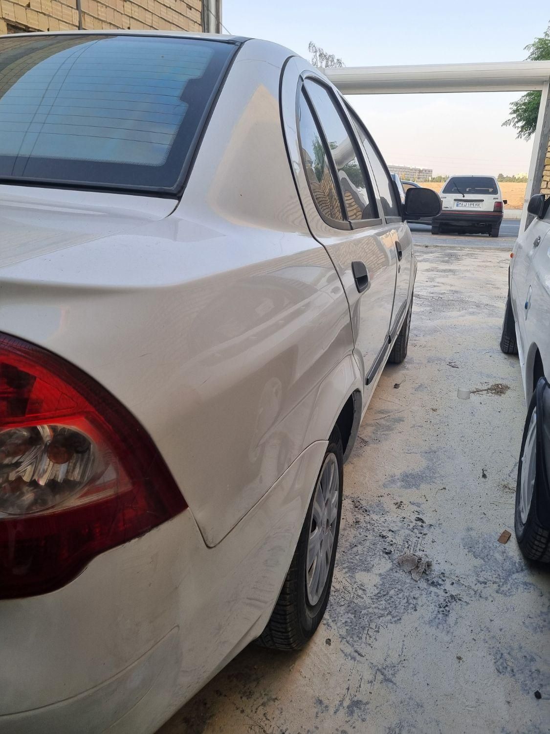 تیبا صندوق دار SX - 1396