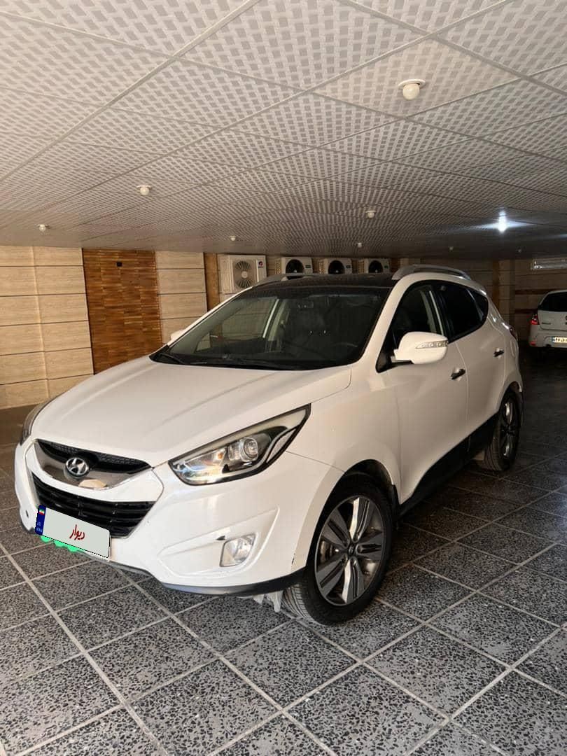 هیوندای توسان 2.4 لیتر - 2015