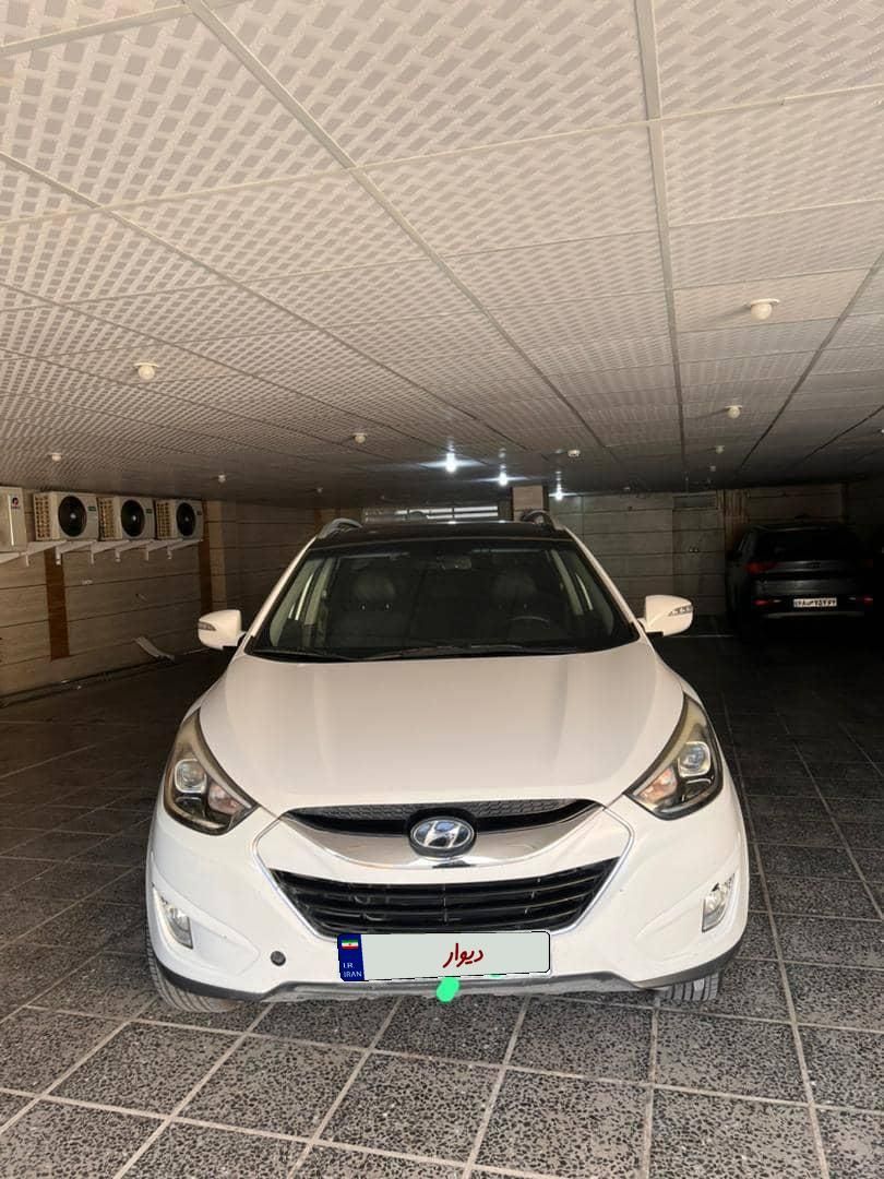 هیوندای توسان 2.4 لیتر - 2015