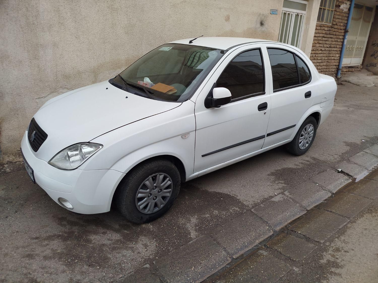 تیبا صندوق دار EX - 1395
