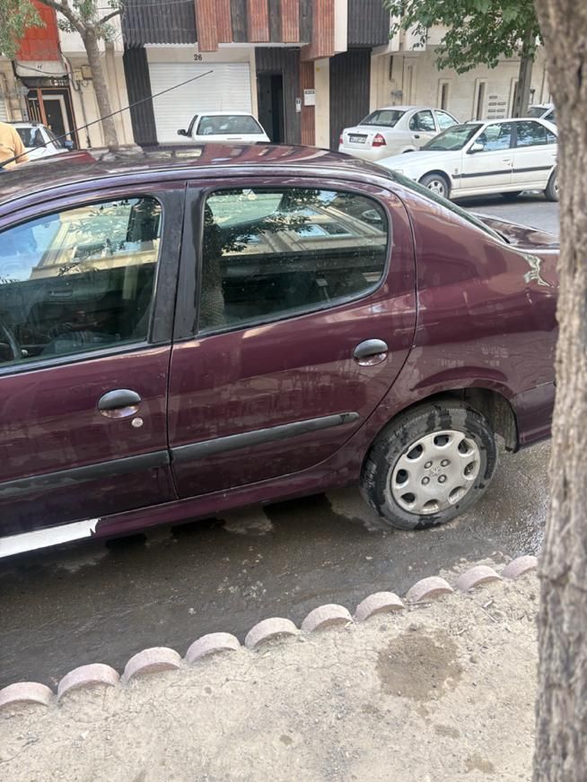 پژو 206 SD v8 - 1390