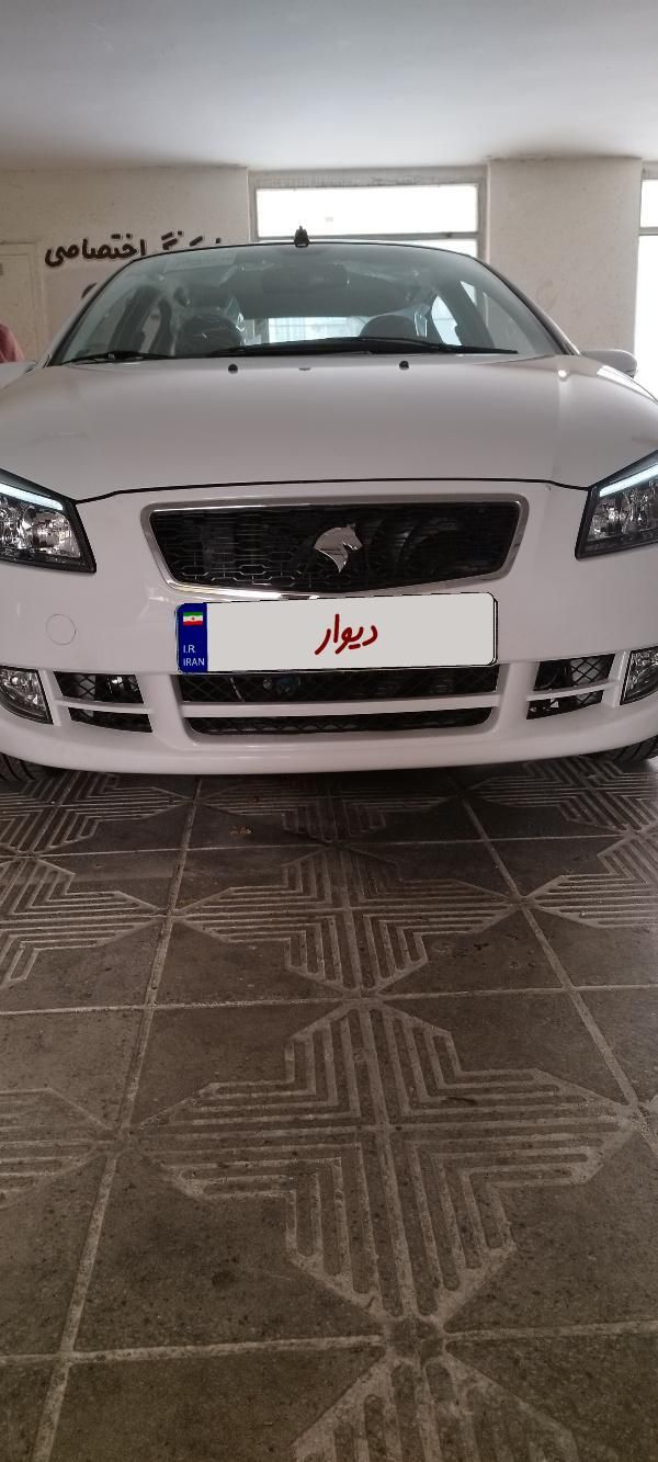رانا پلاس دنده‌ای - 1403
