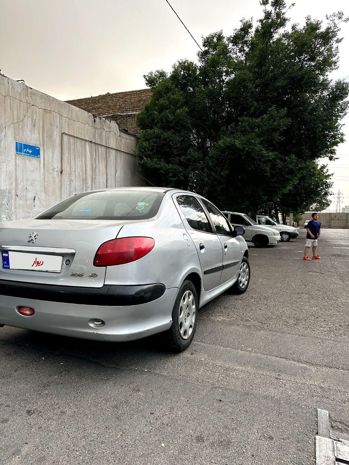 پژو 206 SD v1 - 1389