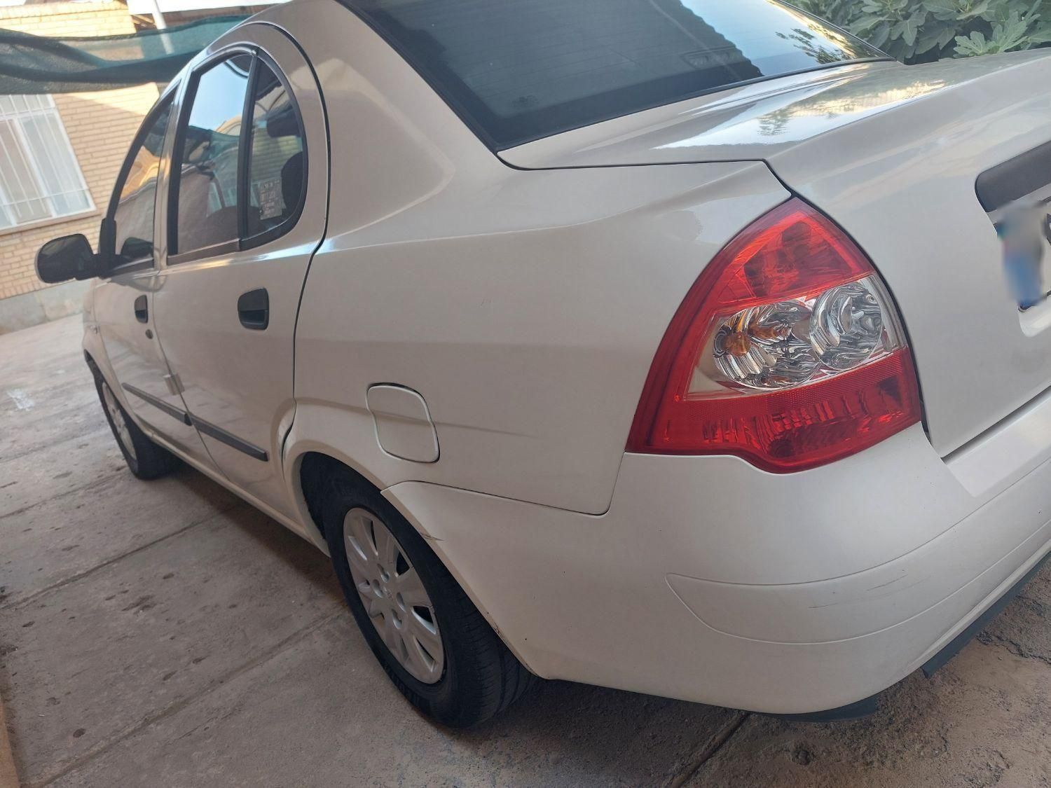تیبا صندوق دار SX - 1400