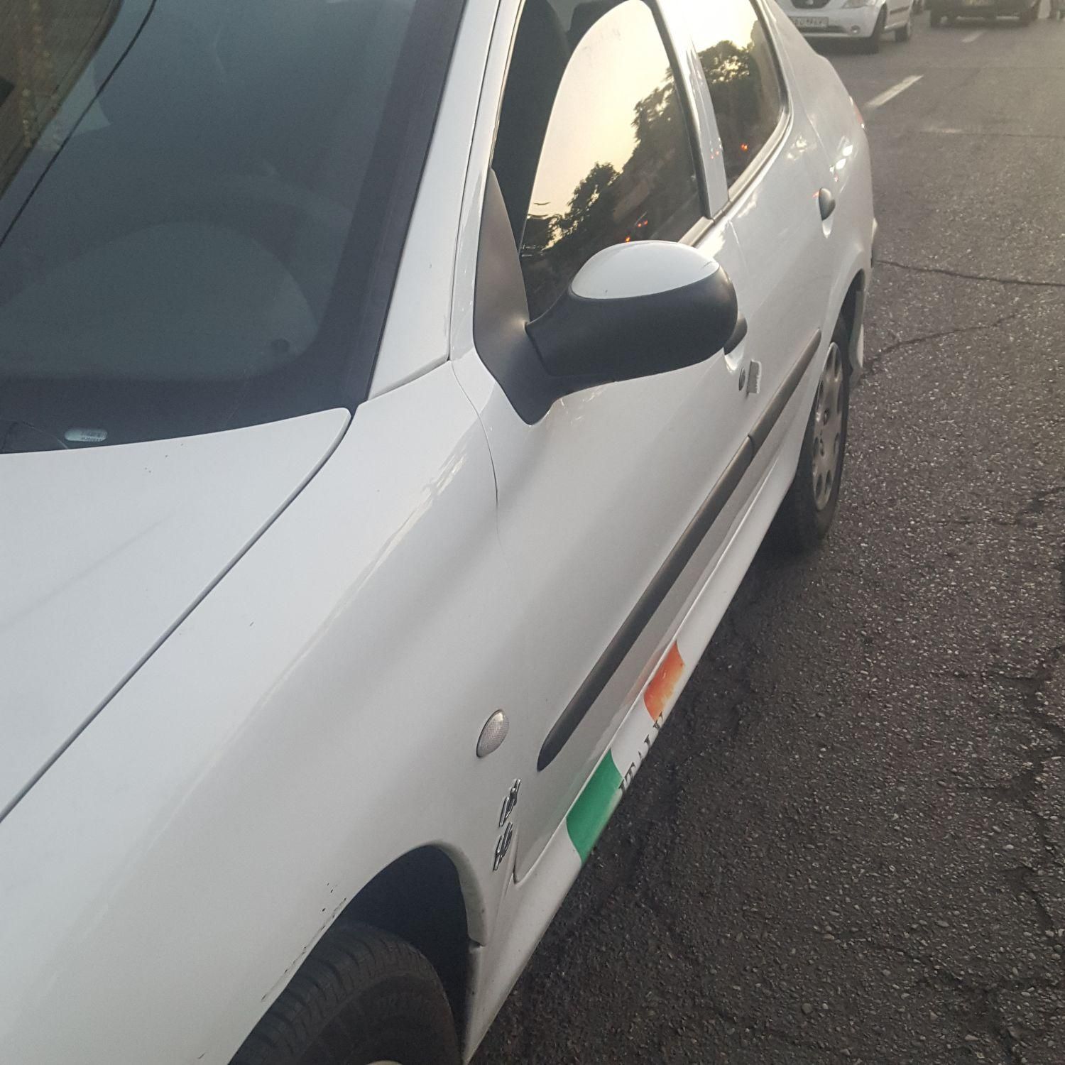 پژو 206 SD v8 - 1396