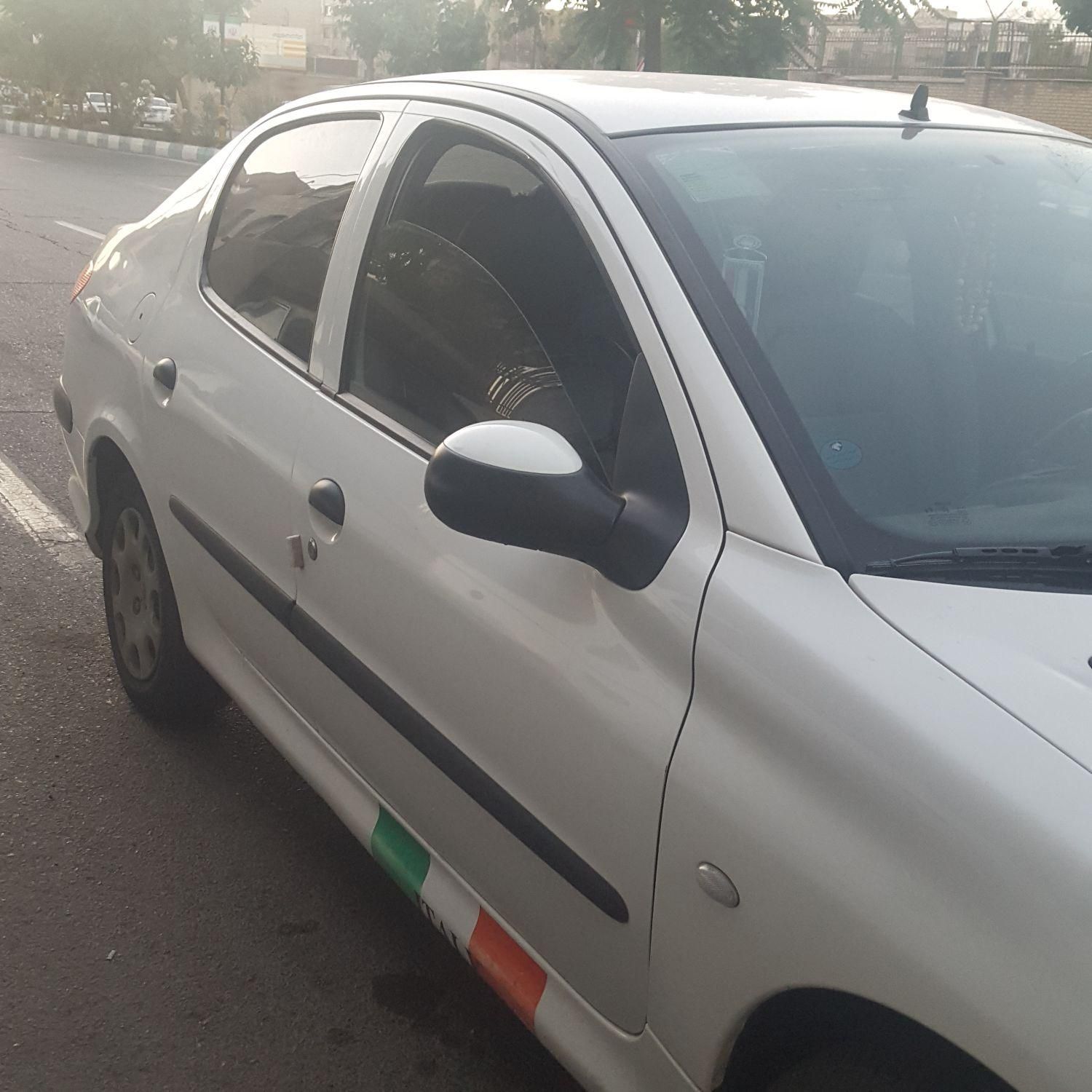 پژو 206 SD v8 - 1396