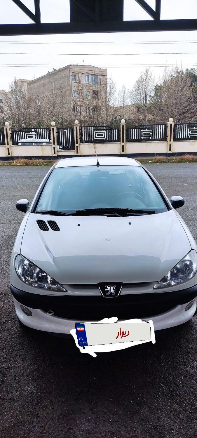 پژو 206 SD v8 - 1400