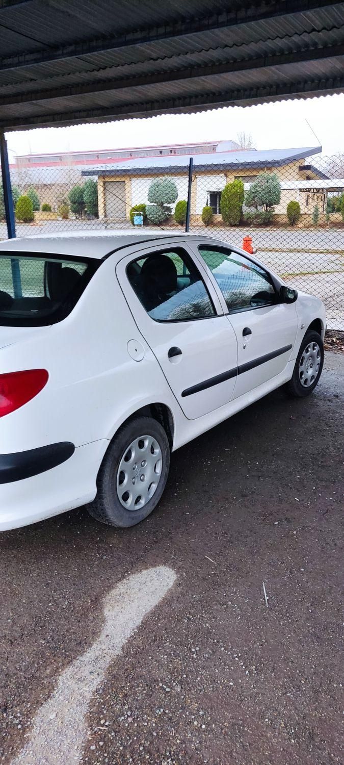 پژو 206 SD v8 - 1400