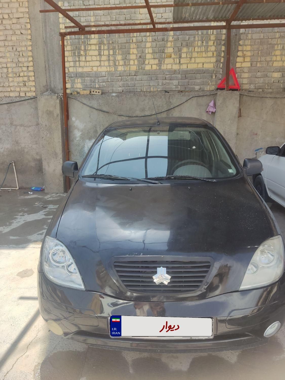 تیبا صندوق دار LX - 1392