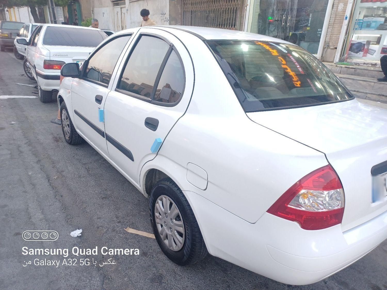 تیبا صندوق دار SX - 1400