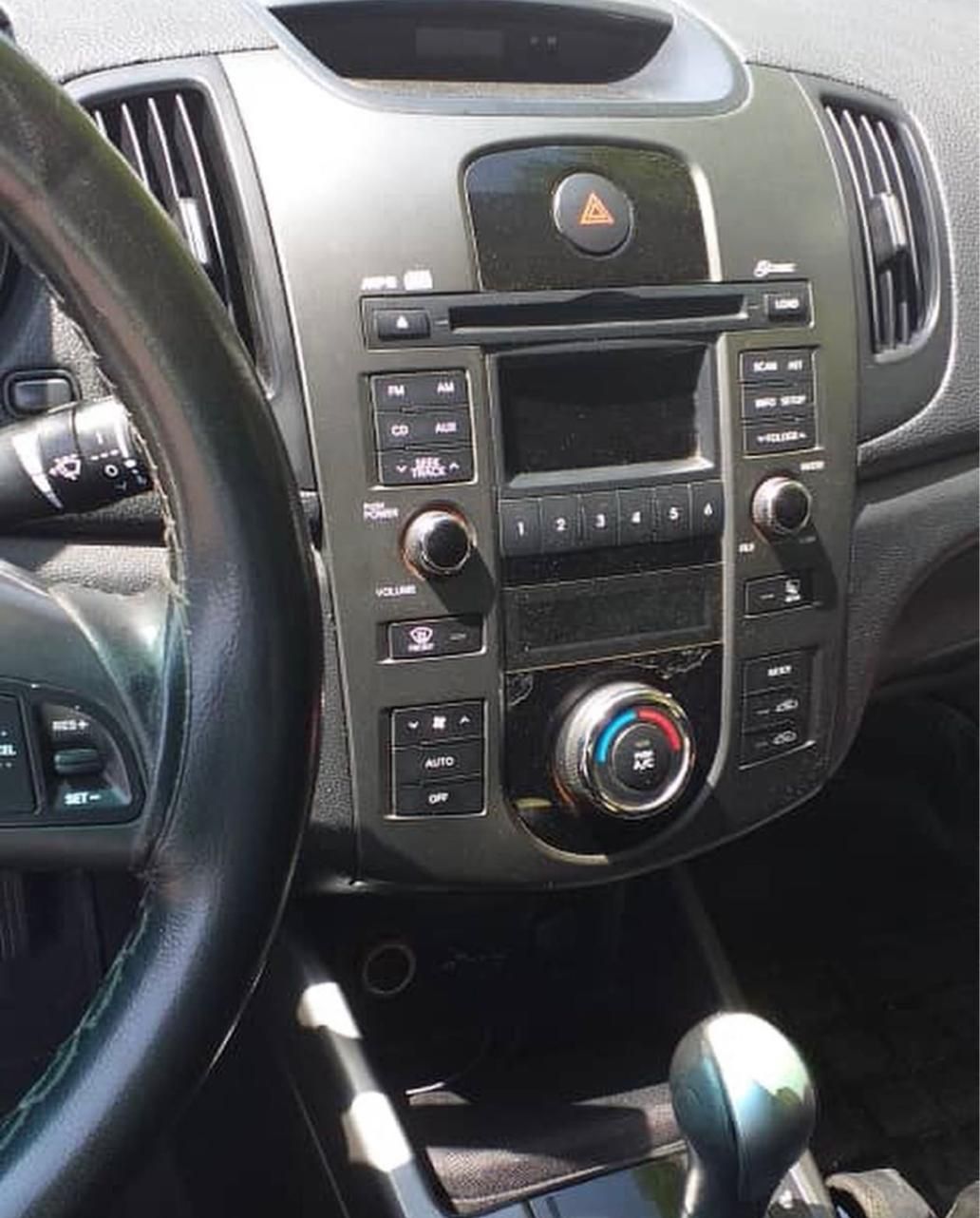 کیا سراتو 2.0 لیتر اتوماتیک GT لاین - 2010