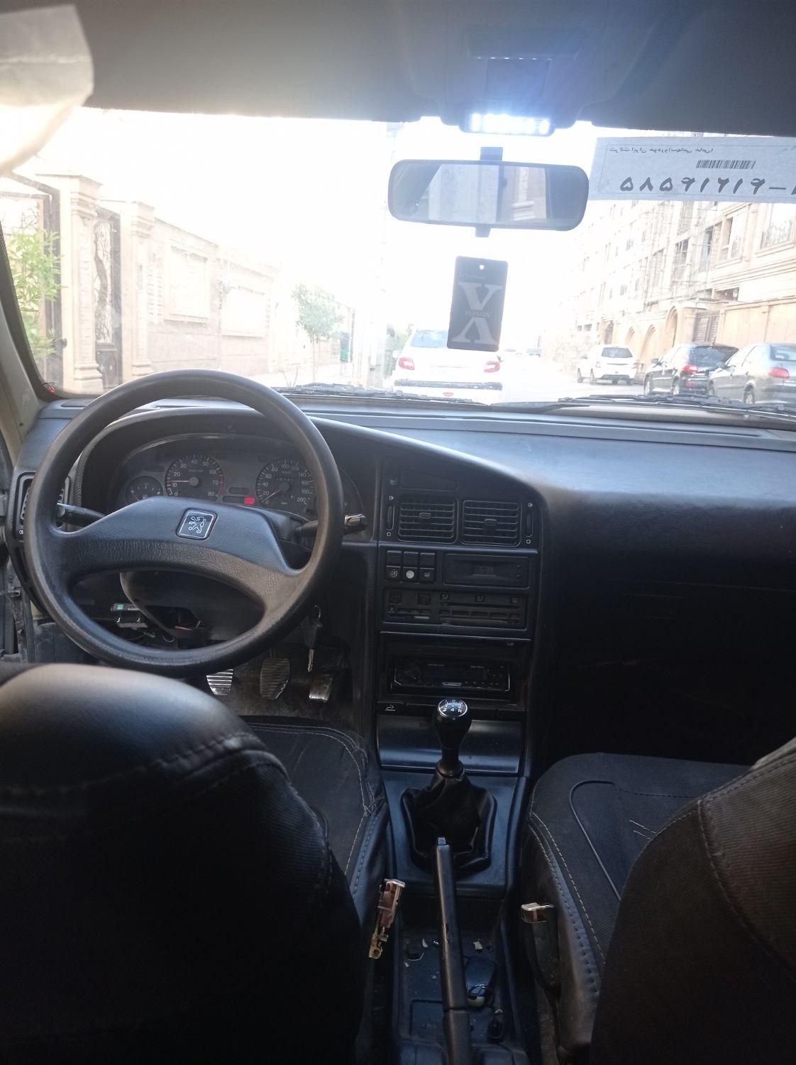 پژو 405 GLX - 1381