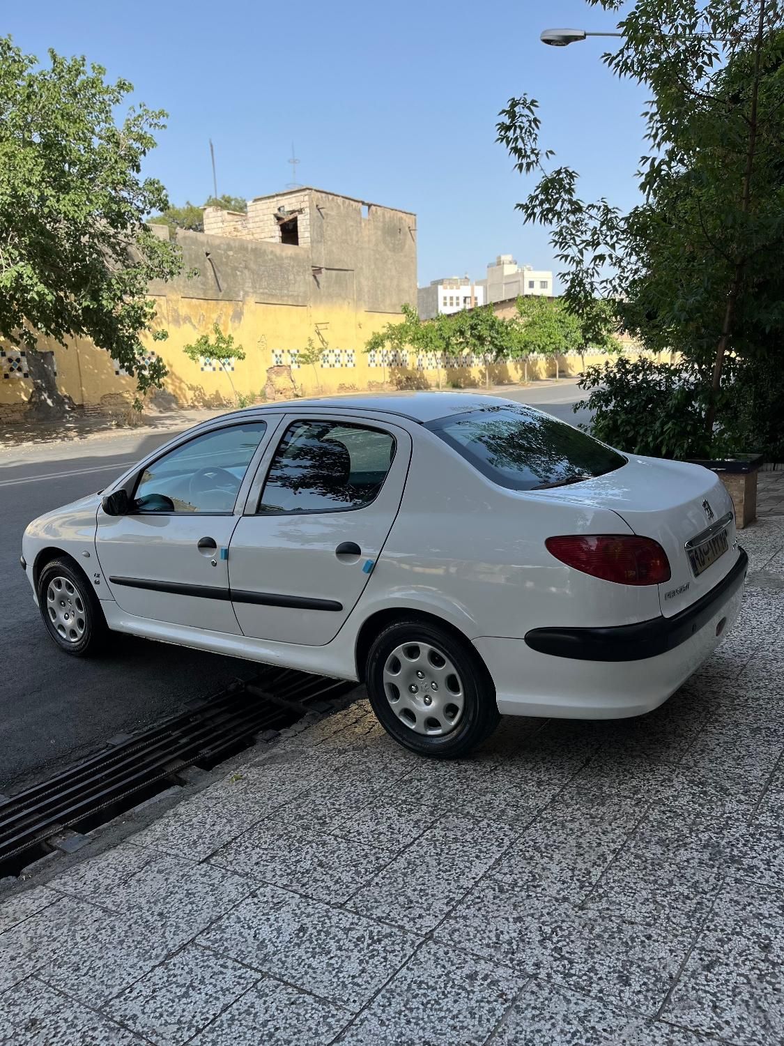 پژو 206 SD v8 - 1396