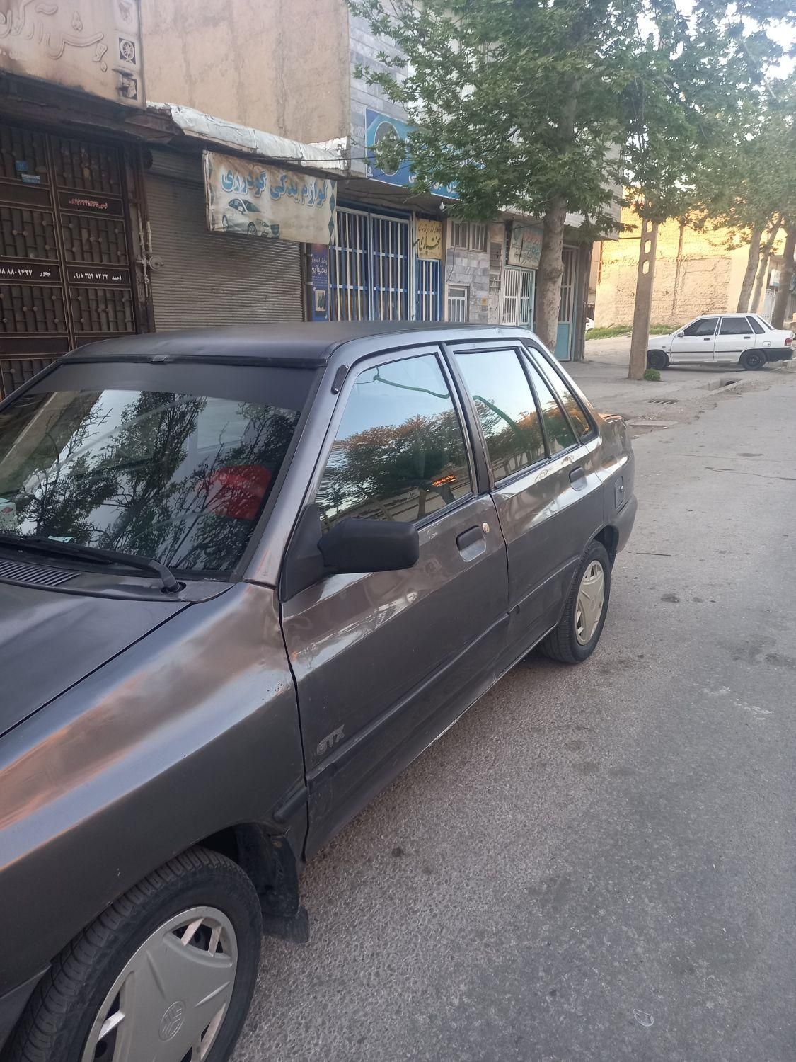 پراید صبا دنده‌ای - 1381