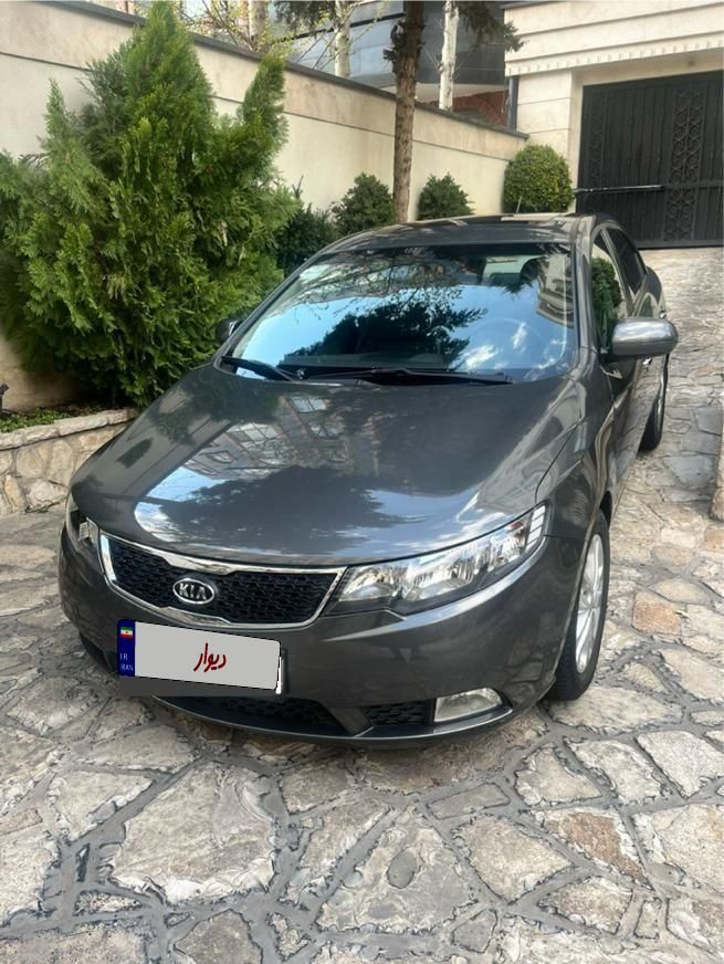 خودرو کیا، سراتو مونتاژ آگهی ann_18279279