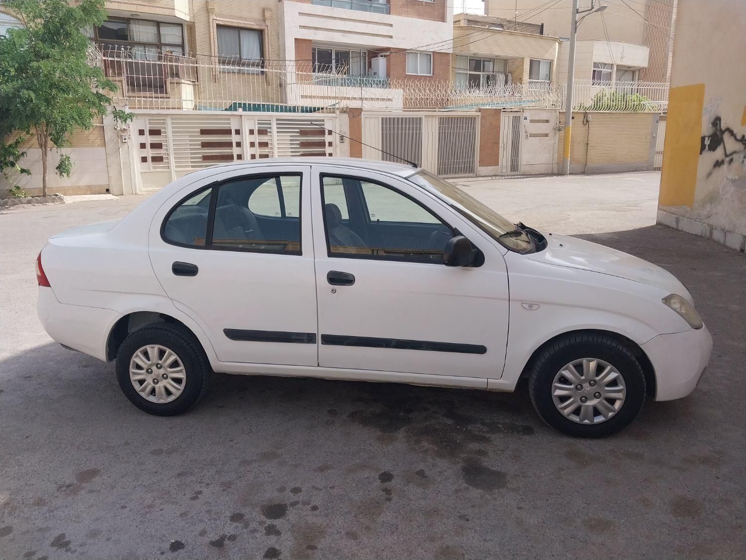 تیبا صندوق دار EX - 1394