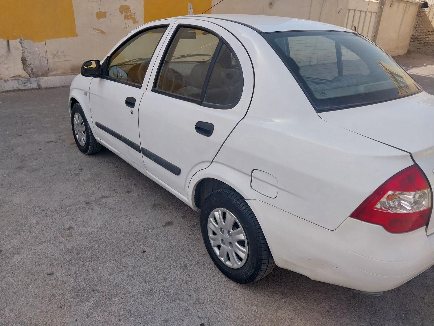 تیبا صندوق دار EX - 1394