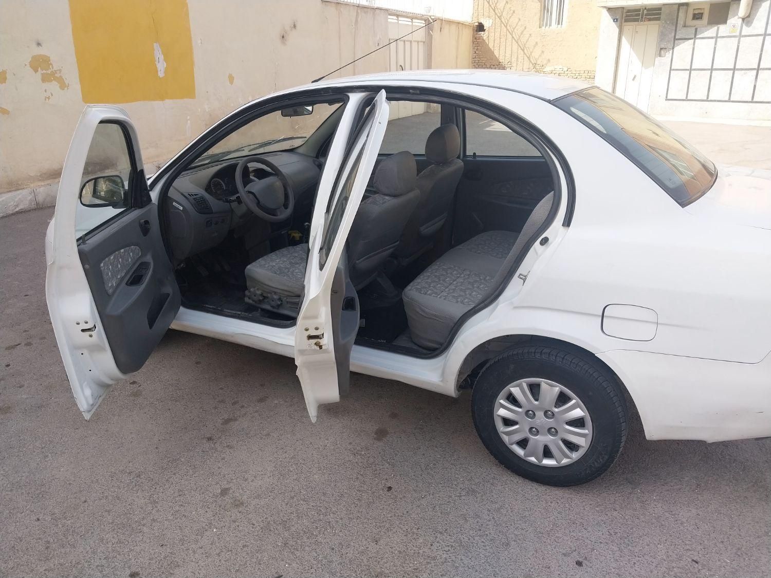 تیبا صندوق دار EX - 1394