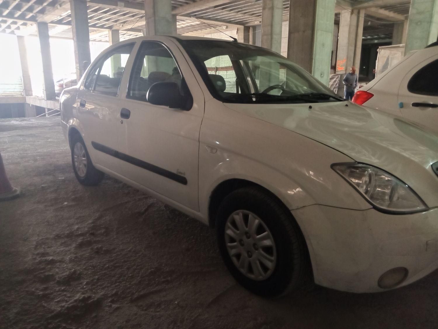 تیبا صندوق دار EX - 1392