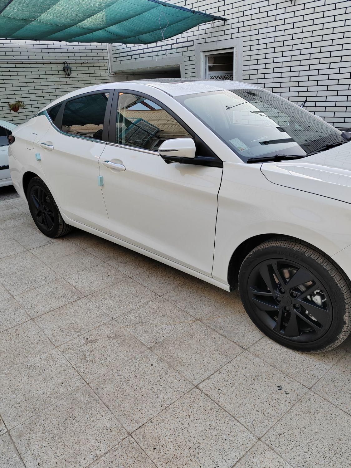 کی ام سی J7 اتوماتیک - 2024
