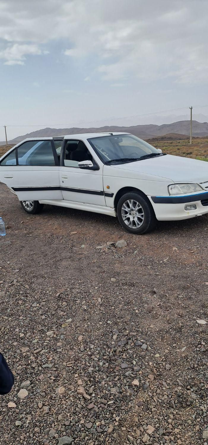 پژو پارس XU7ساده - 1386