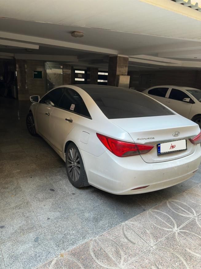 هیوندای سوناتا فول YF - 2014