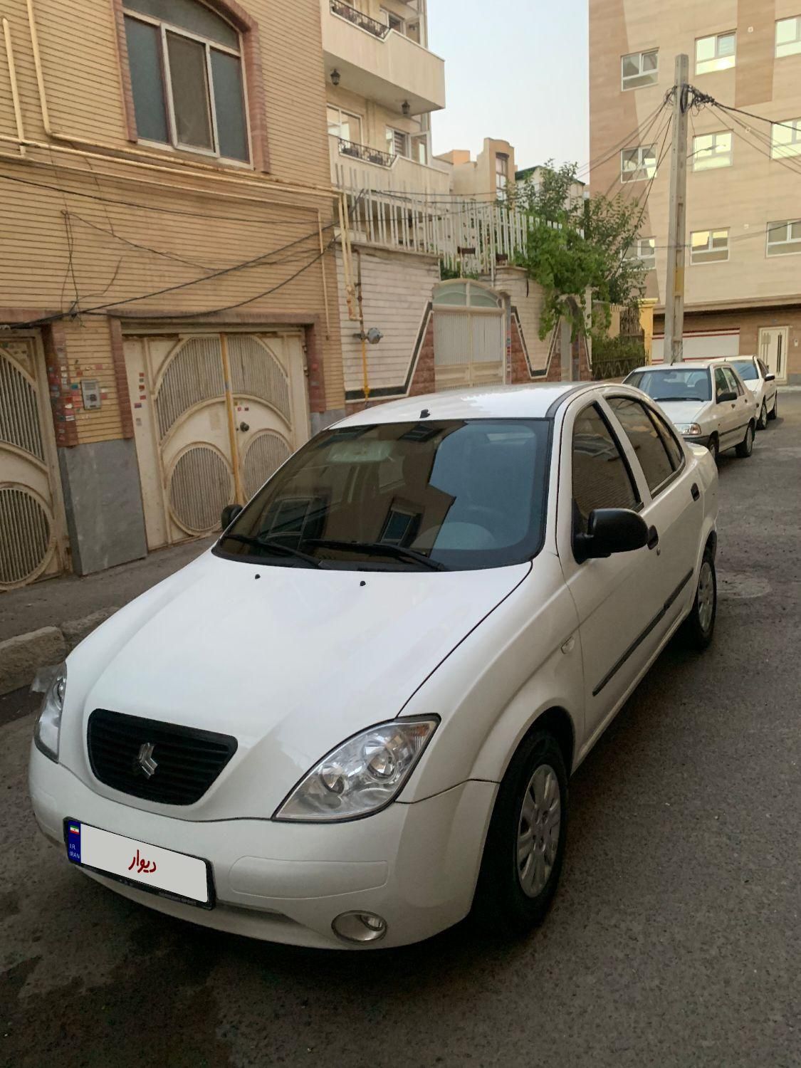 تیبا صندوق دار SX - 1398