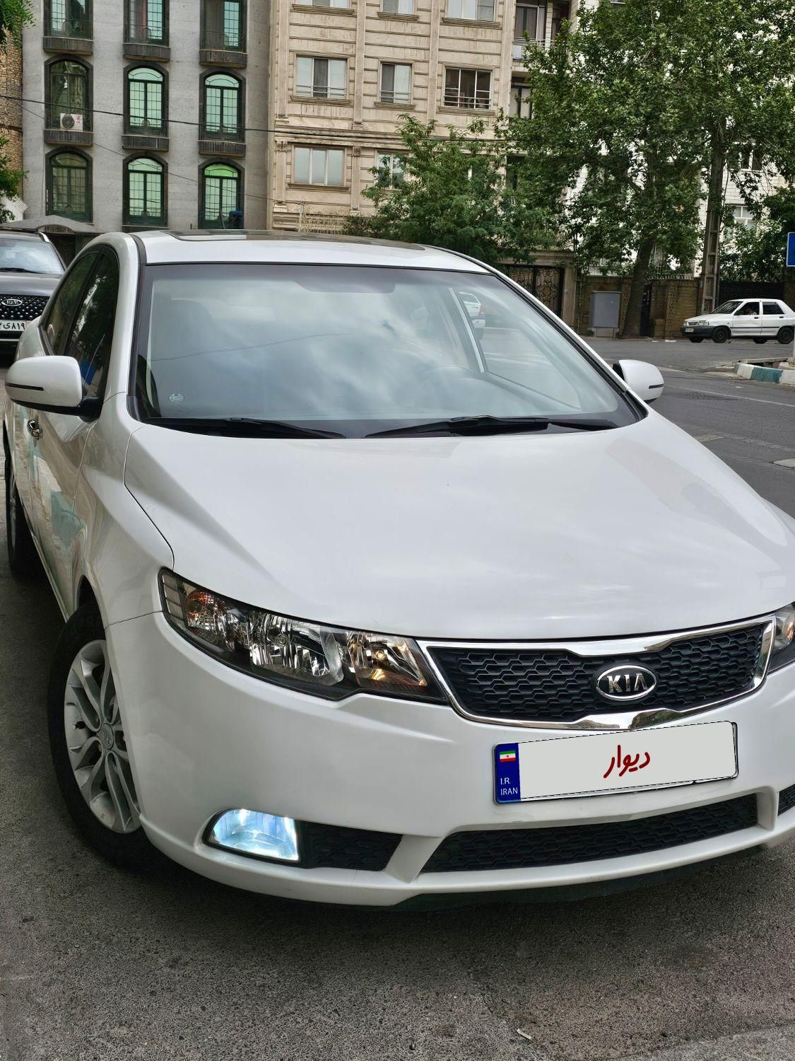 خودرو کیا، سراتو مونتاژ آگهی ann_18281019