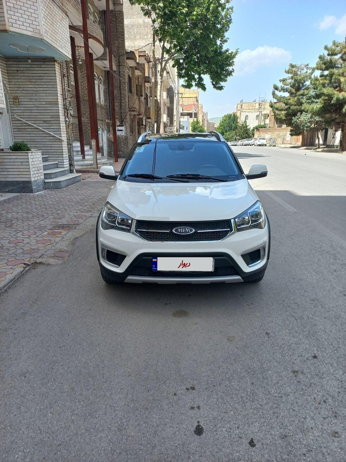 خودرو ام وی ام، X22 آگهی ann_18281053