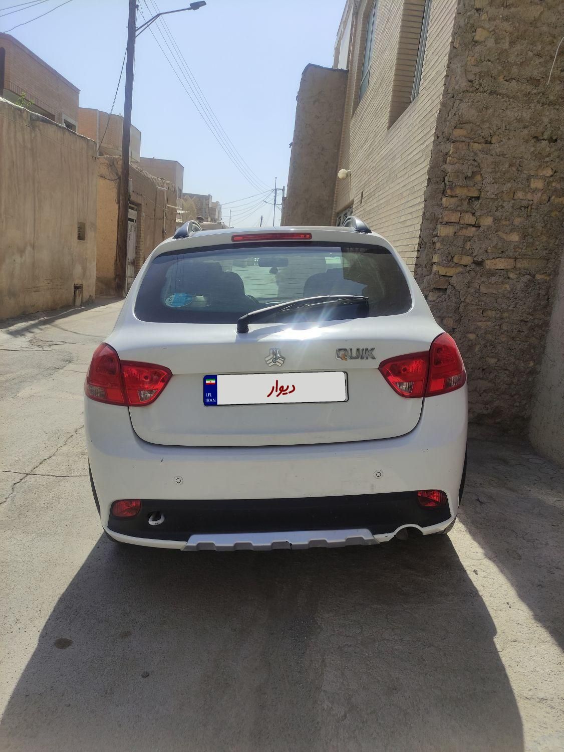 خودرو کوییک، R آگهی ann_18281327