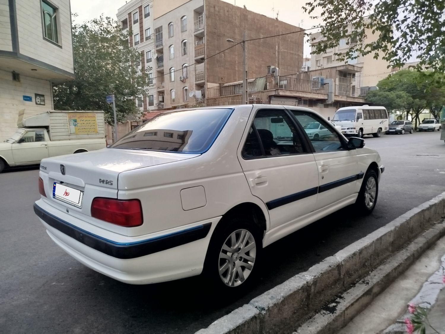 پژو پارس LX - 1401