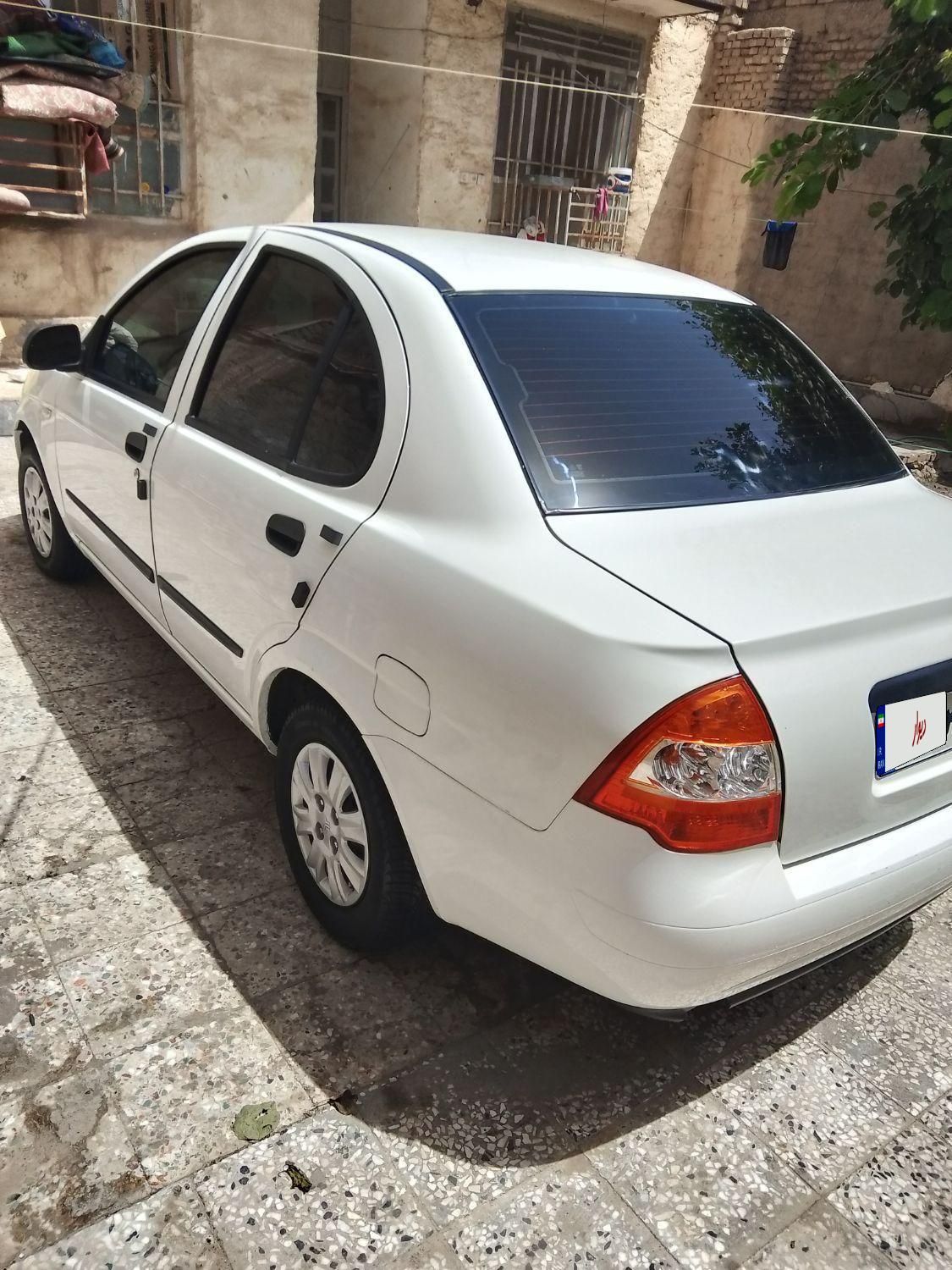 تیبا صندوق دار SX - 1399