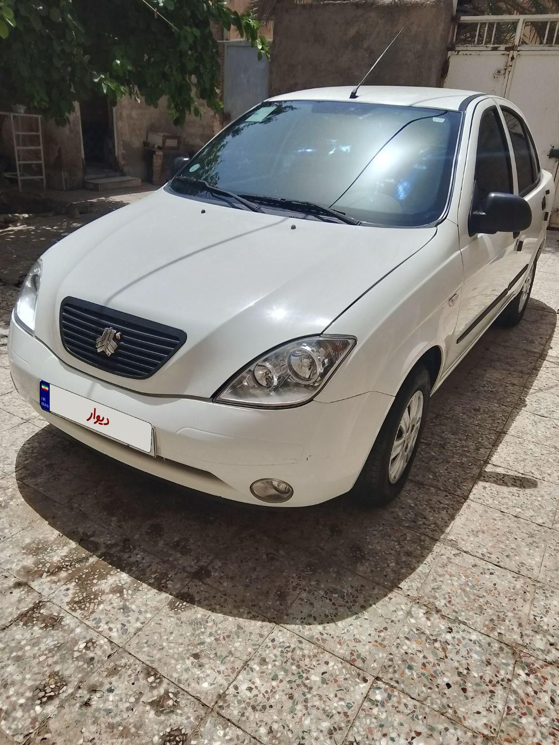 تیبا صندوق دار SX - 1399