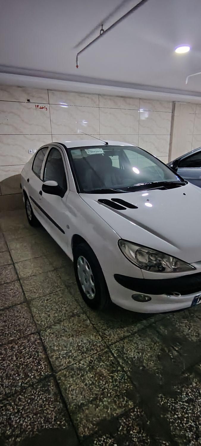 پژو ۲۰۶ صندوق دار v8 - 1399