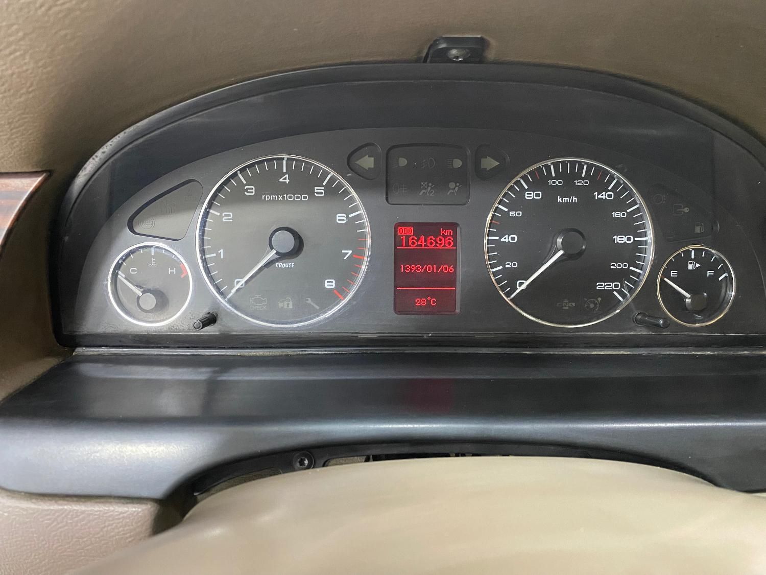 سمند LX XU7 - 1395
