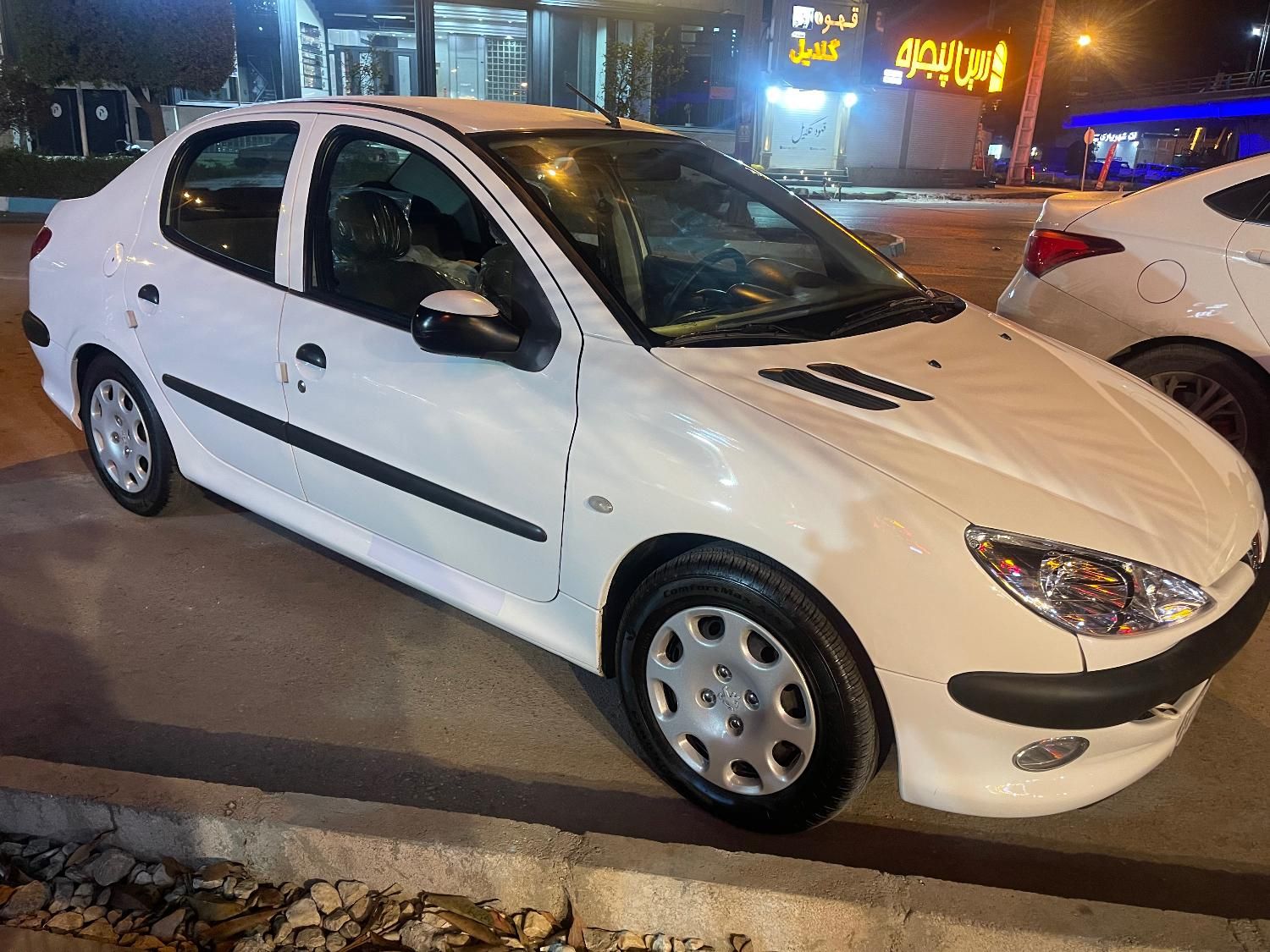 پژو 206 SD v1 - 1389