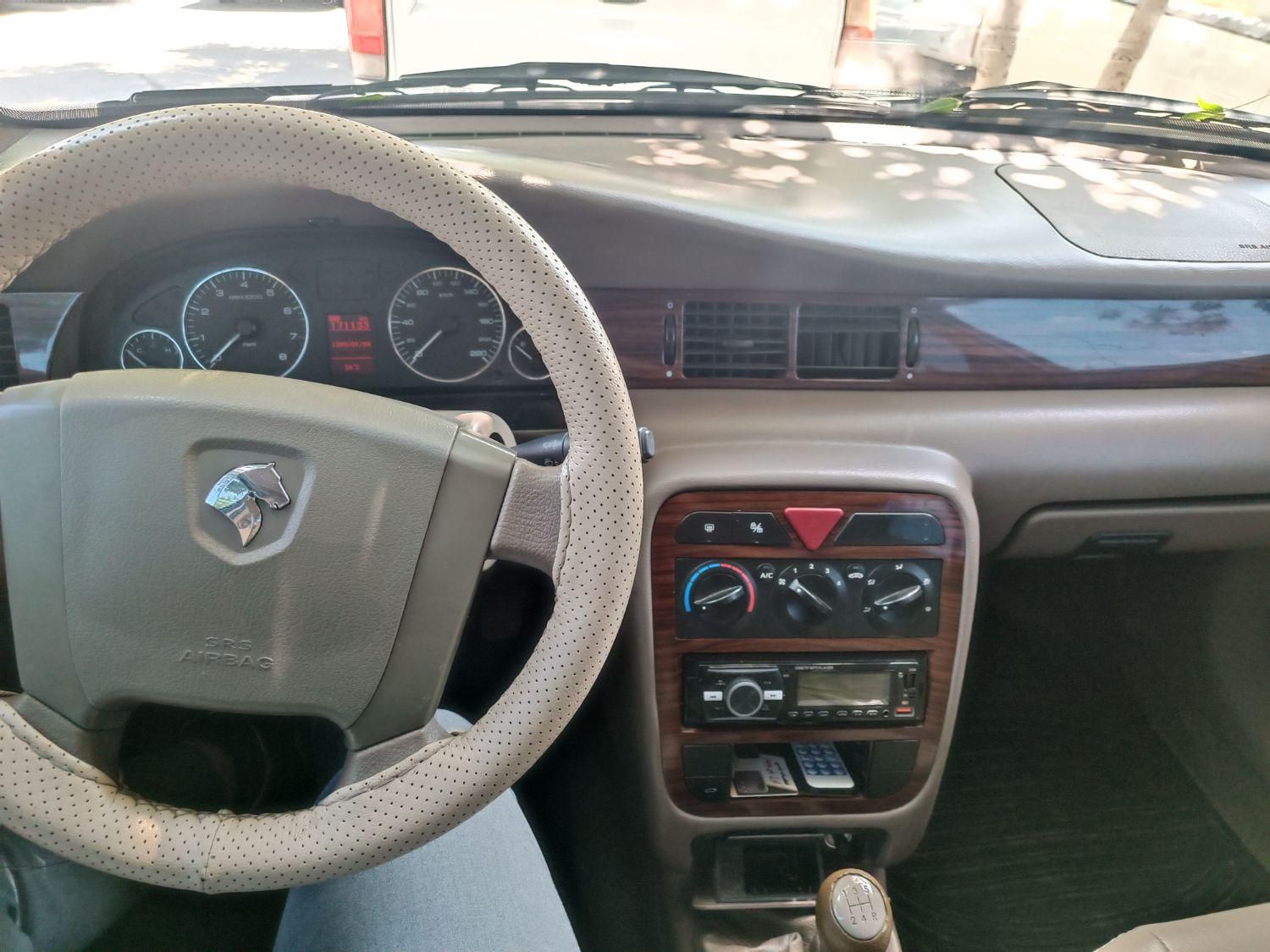 سمند LX XU7 - 1396