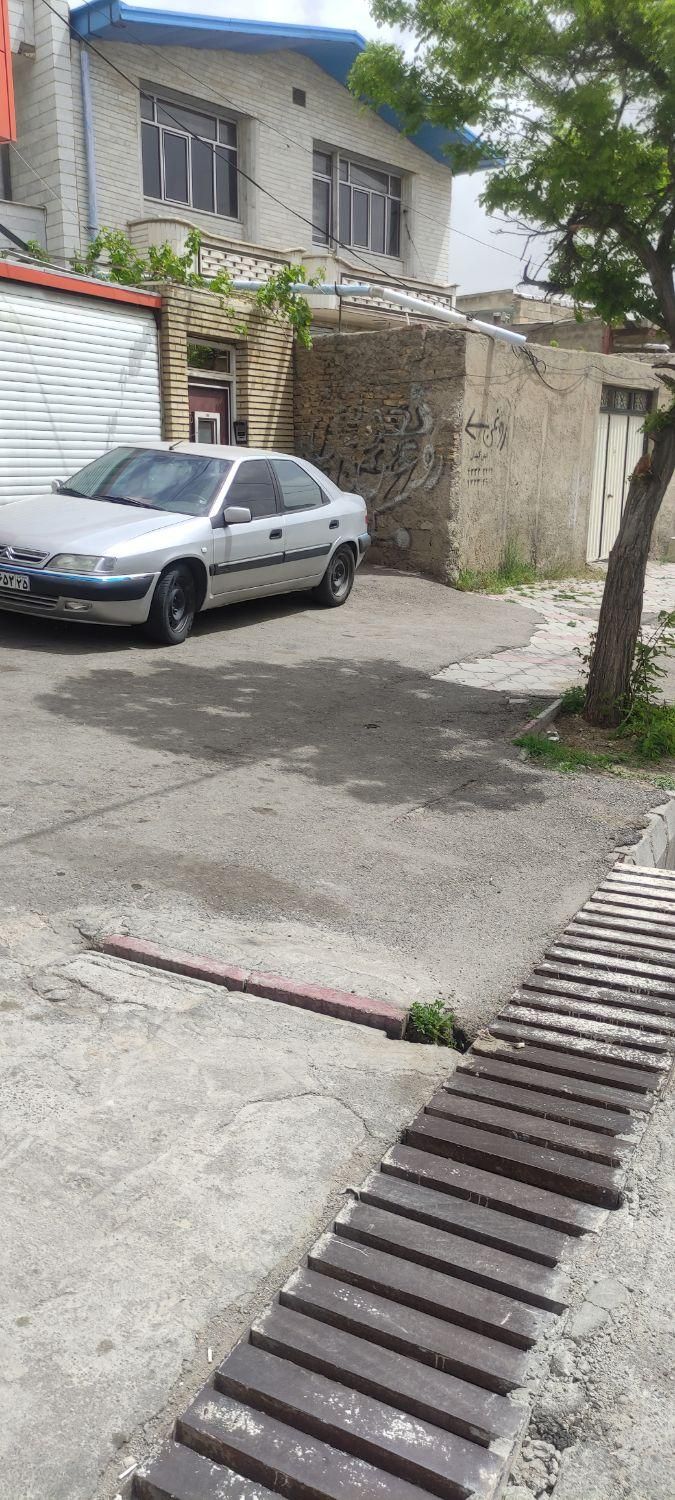 سیتروئن زانتیا X - 2004