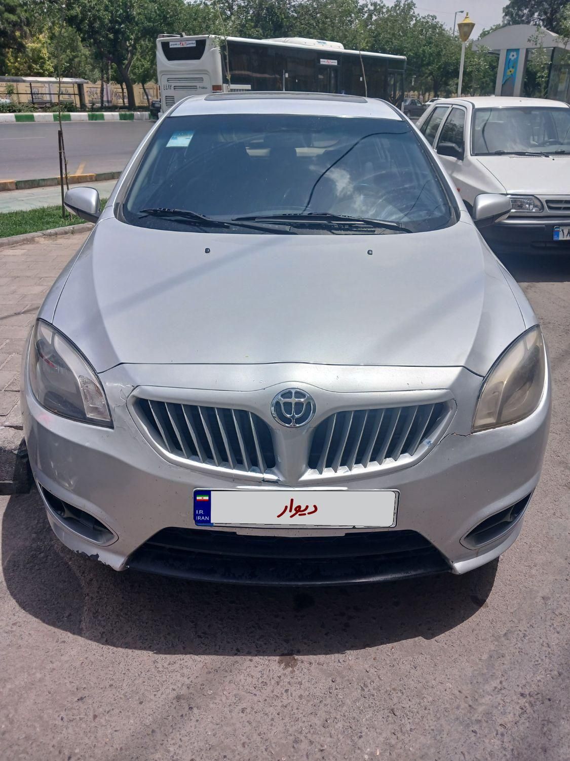 خودرو برلیانس، H320 آگهی ann_18282975
