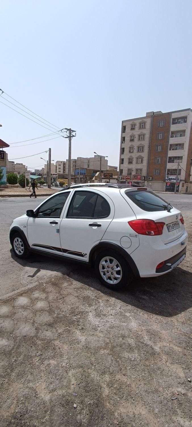 کوییک R دنده‌ای - 1402