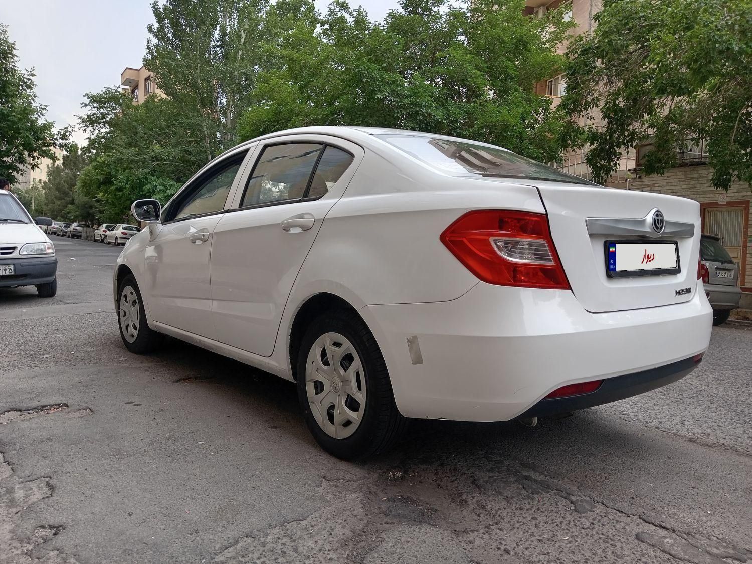 برلیانس H230 دنده‌ای - 2016